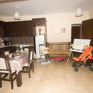 annas-konstantinos-home.hotelschalkidiki.net/